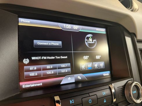 Used 2015 Ford Mustang GT Premium w/ Equipment Group 401A RWD image 30
