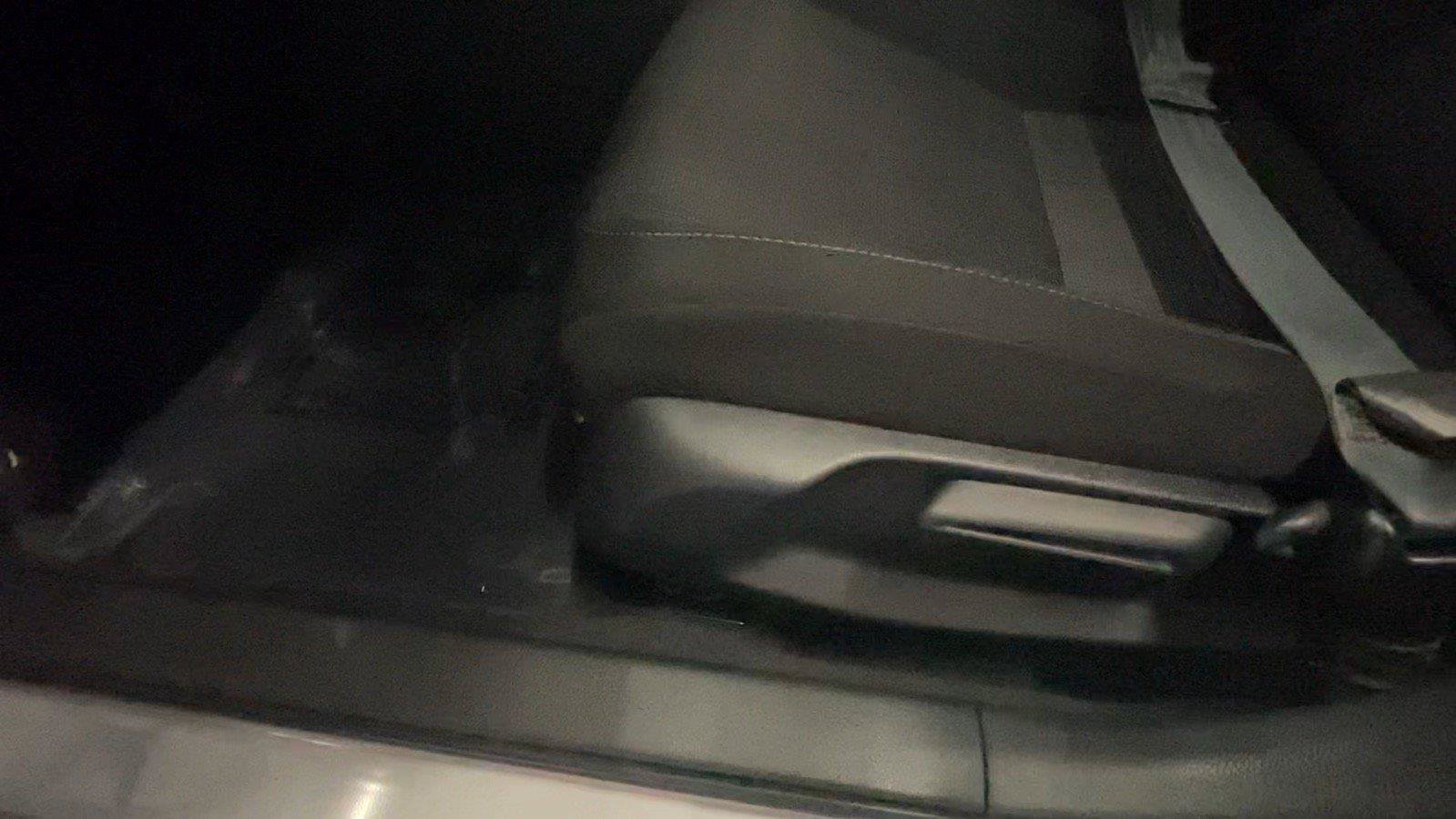 Certified 2023 Honda Civic LX image 32