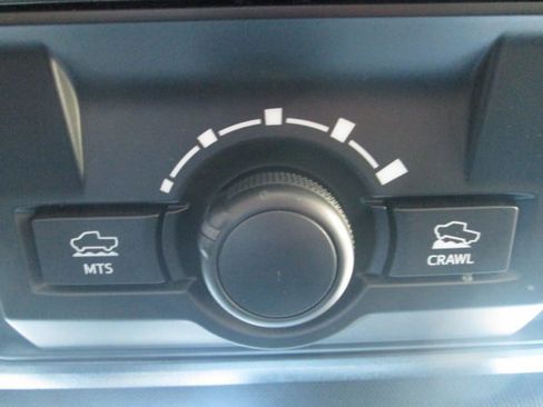 Used 2021 Toyota Tacoma TRD Off-Road image 18