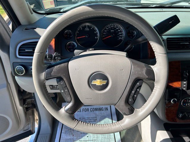 Used 2008 Chevrolet Silverado 1500 LTZ w/ Sun And Navigation Package RWD image 14