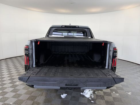 Certified 2024 GMC Sierra EV Denali image 13