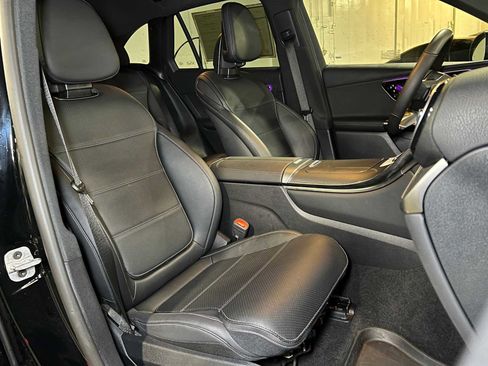 Certified 2025 Mercedes-Benz GLC 300 GLC 300 image 14