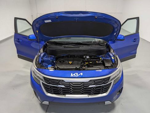 Used 2024 Kia Seltos LX AWD/4WD image 13
