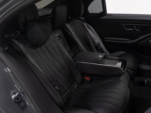 Used 2025 Mercedes-Benz S 63 AMG S image 73