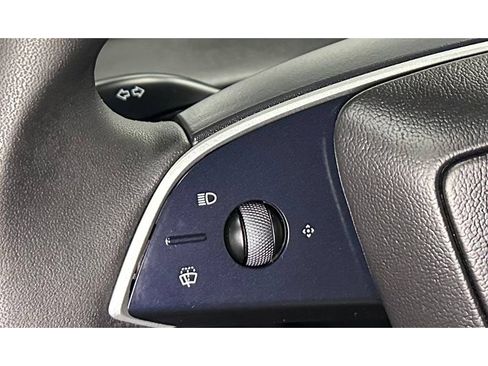 Used 2026 Tesla Model Y Long Range image 25