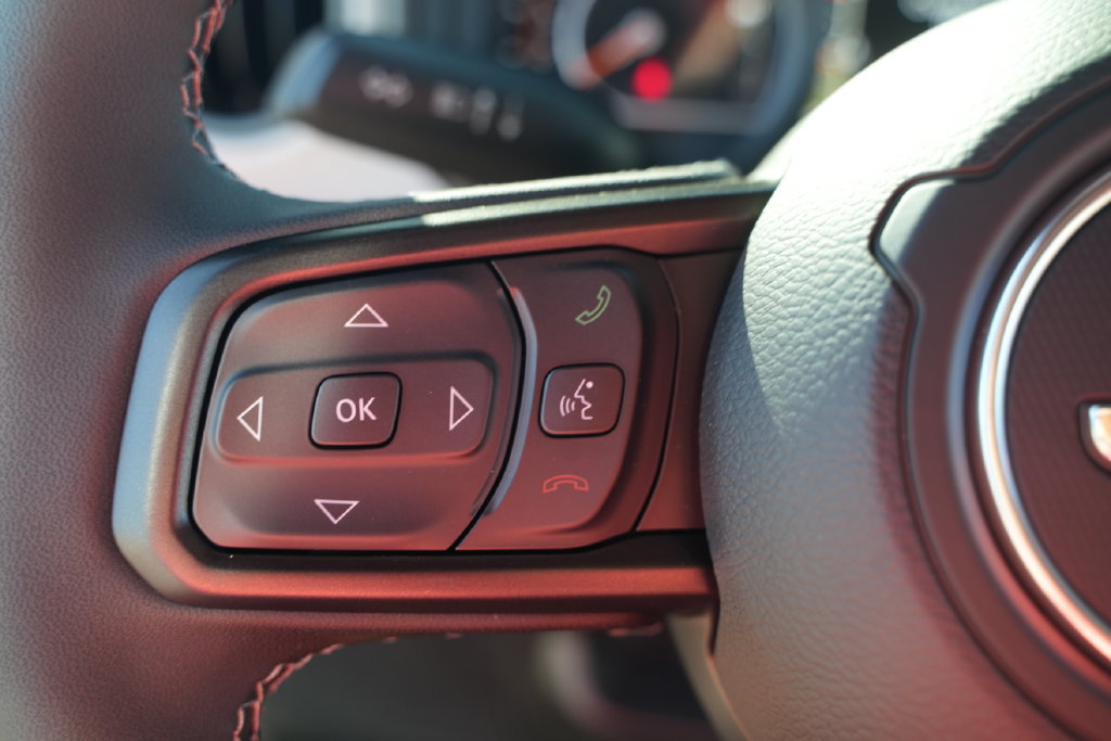 New 2026 Jeep Gladiator Sport AWD/4WD image 30