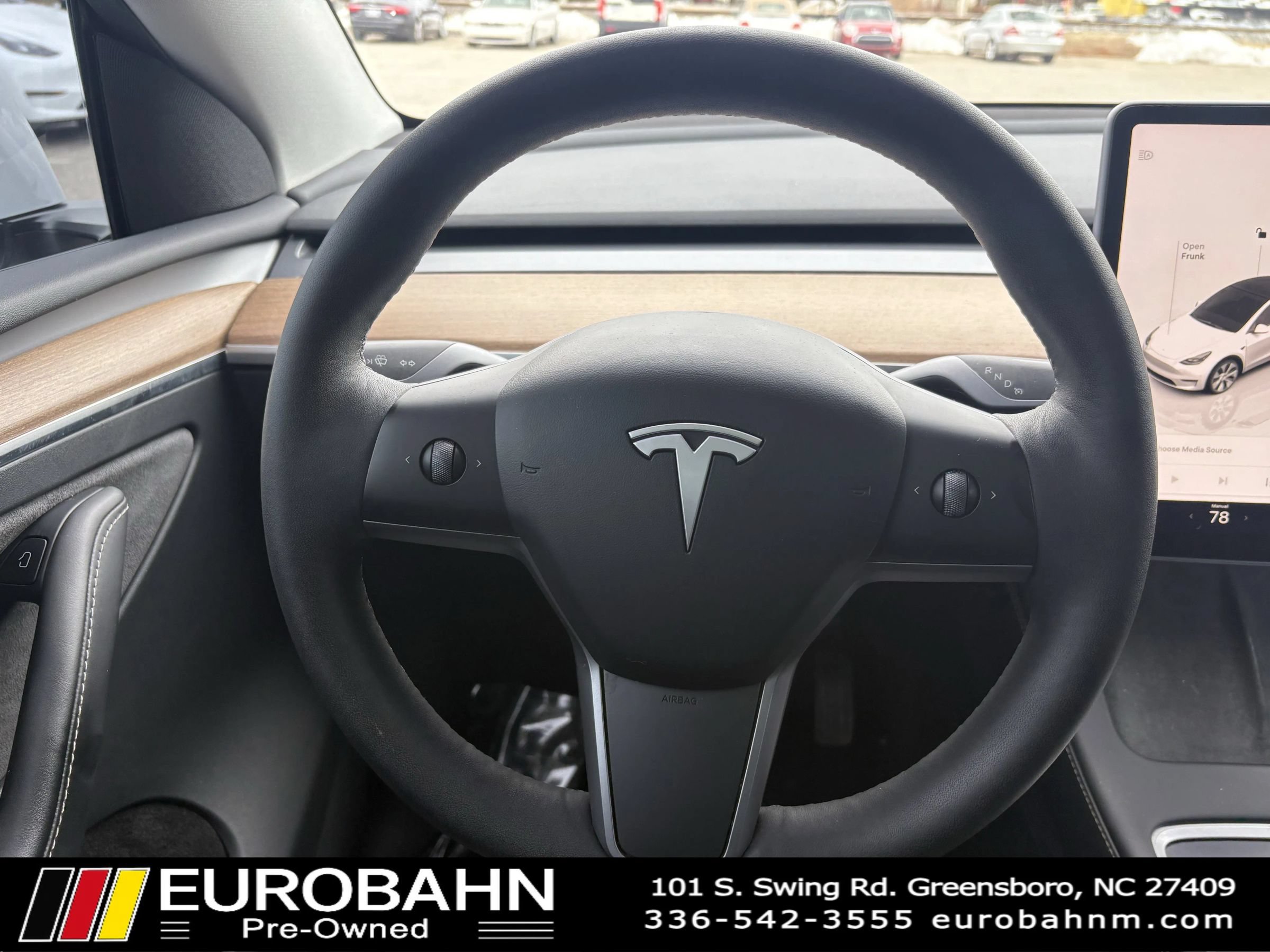Used 2023 Tesla Model Y Long Range AWD/4WD image 23