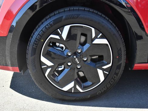 Used 2023 Kia Niro Wind FWD image 12