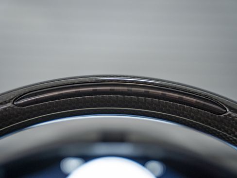 Used 2025 Ferrari Roma Spider RWD image 33