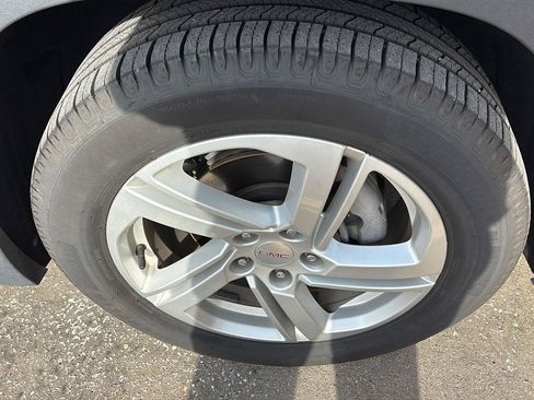 Used 2019 GMC Terrain SLE FWD image 9