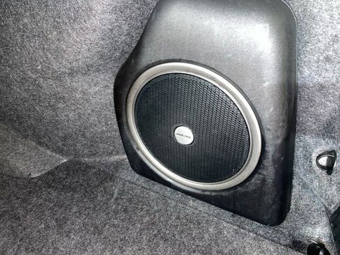 Used 2023 Chrysler 300 Touring L w/ Popular Equipment Group image 24