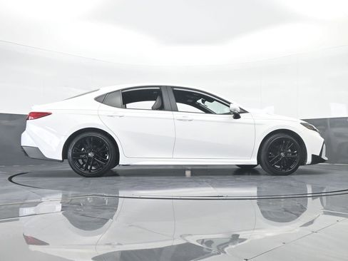 Used 2026 Toyota Camry SE w/ Convenience Package image 68