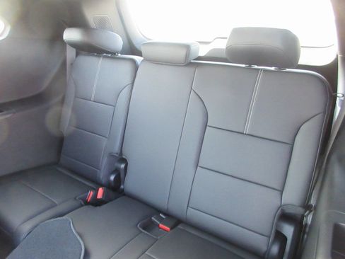 New 2026 GMC Acadia Elevation w/ Black Edition FWD image 14
