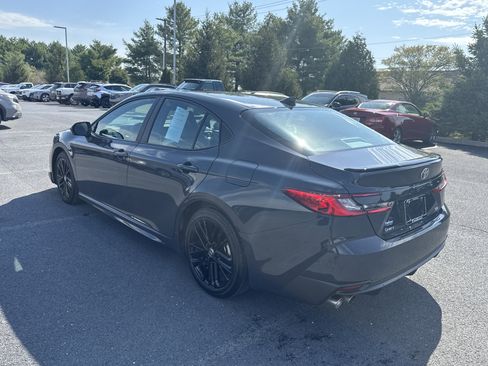 Used 2025 Toyota Camry SE w/ Multimedia Upgrade Package image 26