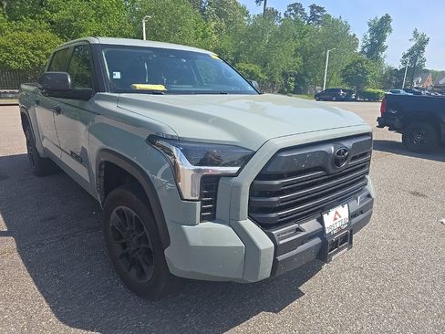 Used 2024 Toyota Tundra SR5 image 3