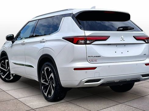 Used 2024 Mitsubishi Outlander SEL AWD/4WD image 11