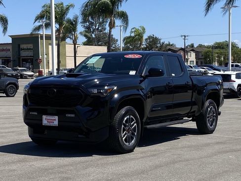 Certified 2024 Toyota Tacoma TRD Sport AWD/4WD image 39
