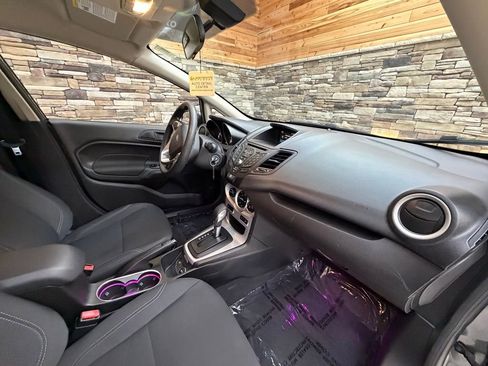 Used 2018 Ford Fiesta SE w/ Cold Weather Package image 13