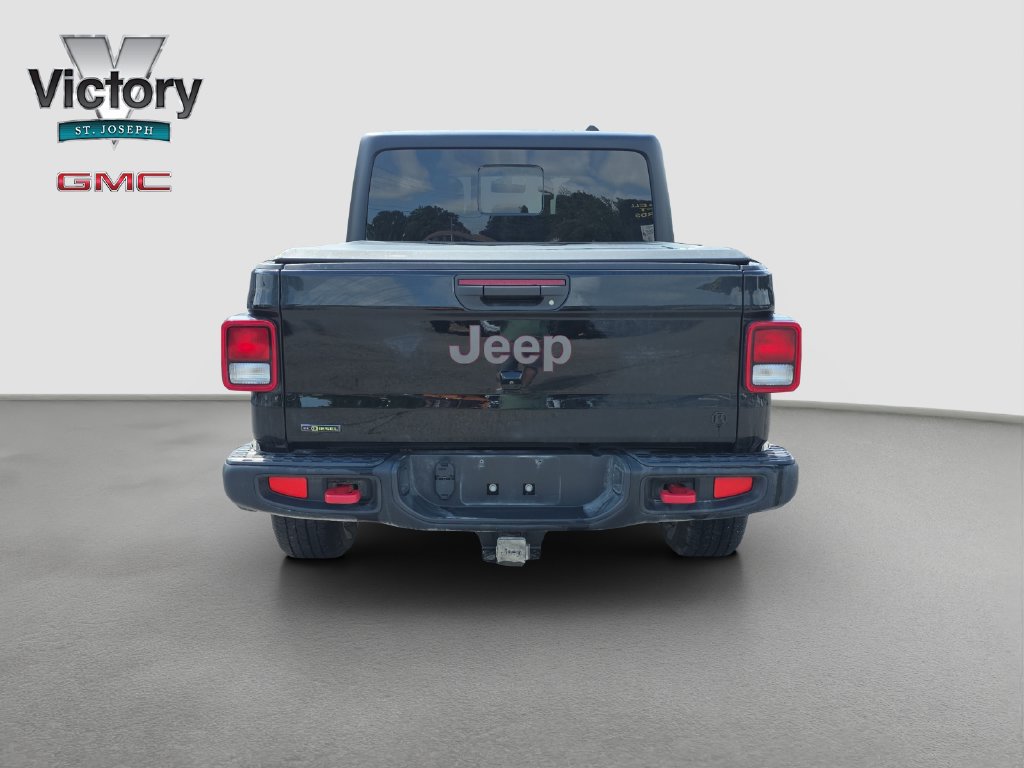 Used 2023 Jeep Gladiator Rubicon w/ Cold Weather Group AWD/4WD image 16