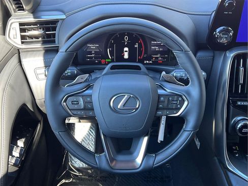 New 2026 Lexus LX 700h Luxury AWD/4WD image 18