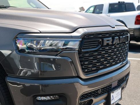 New 2026 RAM 1500 Express AWD/4WD image 7