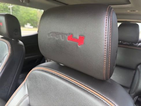 Used 2021 GMC Acadia AT4 w/ Technology Package image 17