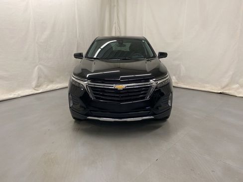 Used 2024 Chevrolet Equinox LT AWD/4WD image 3