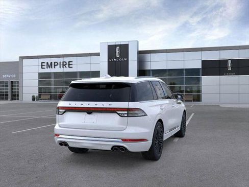 New 2026 Lincoln Aviator Black Label w/ Dynamic Handling Package image 8