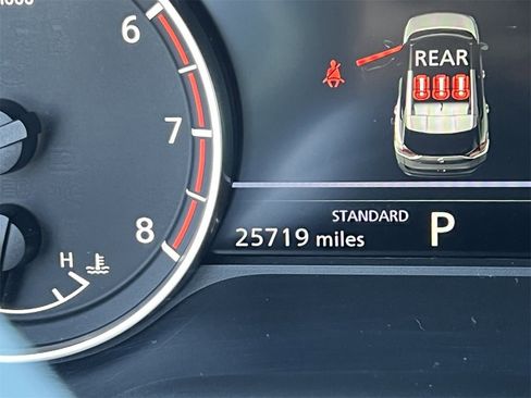 Certified 2023 Nissan Rogue SV image 13