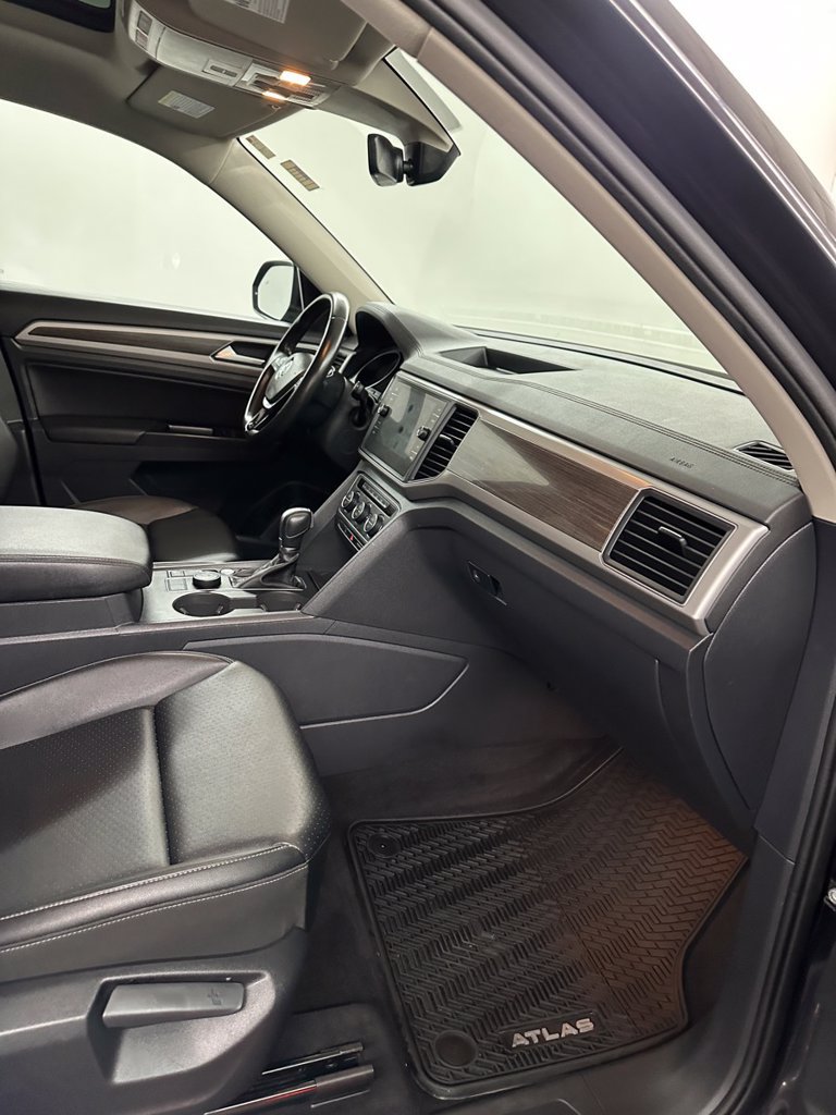 Used 2019 Volkswagen Atlas SE w/ Panoramic Sunroof Package AWD/4WD image 32