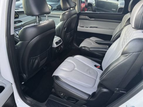 Used 2020 Hyundai Palisade SEL w/ Convenience Package image 16
