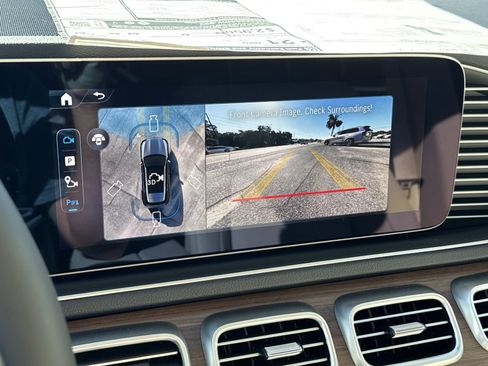 New 2026 Mercedes-Benz GLE 450 4MATIC image 26