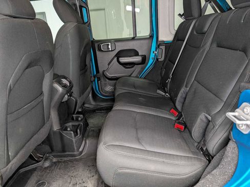 Used 2020 Jeep Wrangler Unlimited Sport S image 22