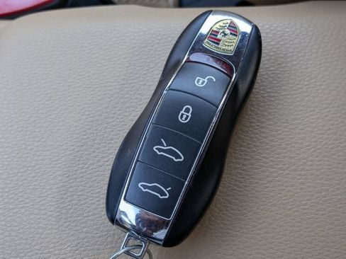 Used 2013 Porsche Boxster RWD image 41
