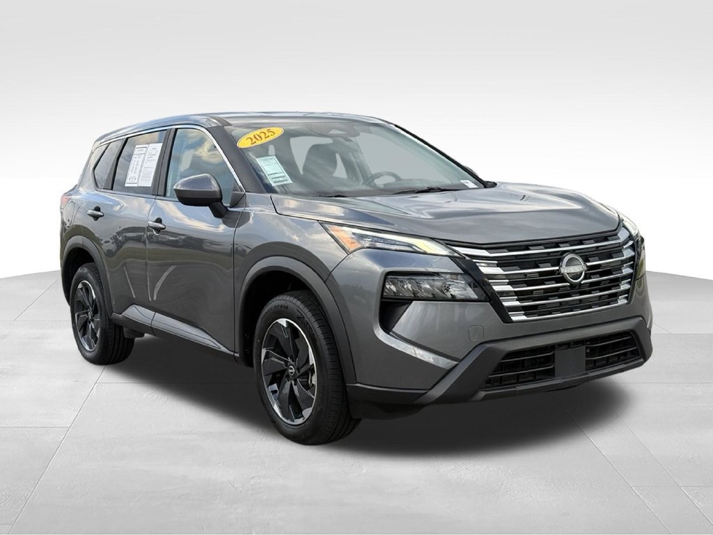 Used 2025 Nissan Rogue SV AWD/4WD image 30