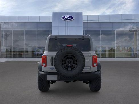 New 2026 Ford Bronco Big Bend w/ Black Diamond Package AWD/4WD image 5