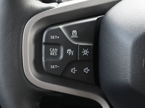 New 2025 Ford Bronco Badlands image 17