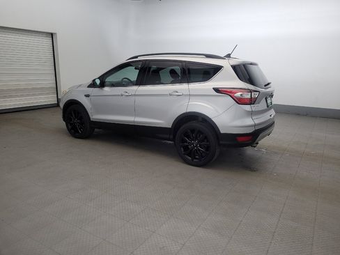 Used 2018 Ford Escape SEL image 3