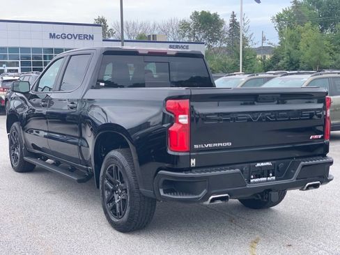 Used 2024 Chevrolet Silverado 1500 RST w/ Convenience Package II AWD/4WD image 4