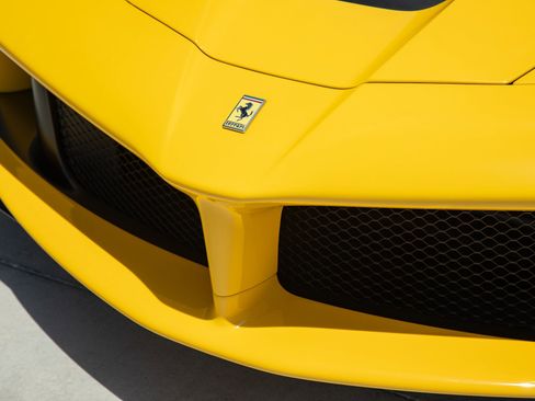 Used 2014 Ferrari LaFerrari image 14
