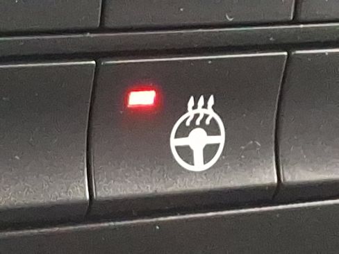 Used 2018 RAM 2500 Big Horn w/ Harvest Edition image 23