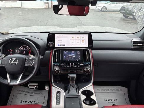 Used 2023 Lexus LX 600 F Sport image 13