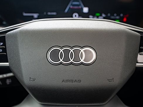 New 2025 Audi Q5 Premium Plus image 27