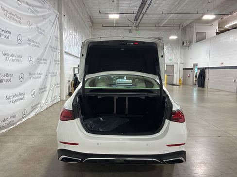 New 2026 Mercedes-Benz E 450 4MATIC Sedan image 15