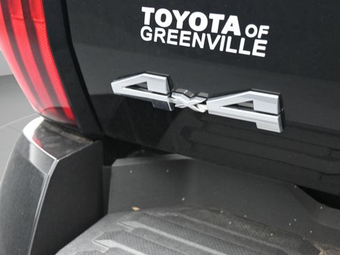 Used 2025 Toyota Tundra SR5 w/ SR5 Convenience Package image 37