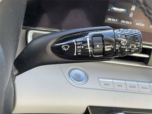 Used 2021 Hyundai Elantra Limited w/ Cargo Package image 19