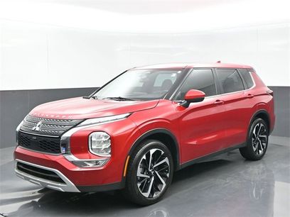 Used 2023 Mitsubishi Outlander SE