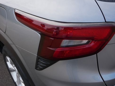 Certified 2024 Chevrolet Trax LS w/ LS Convenience Package image 17