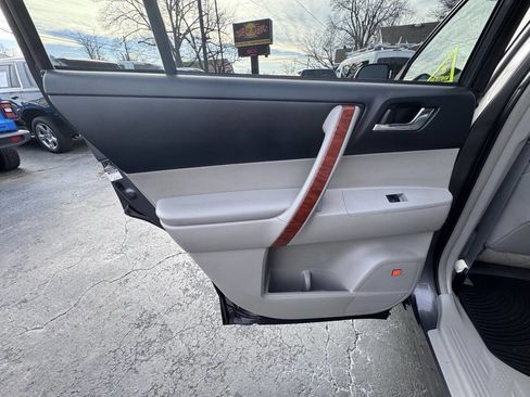 Used 2008 Toyota Highlander Limited image 20