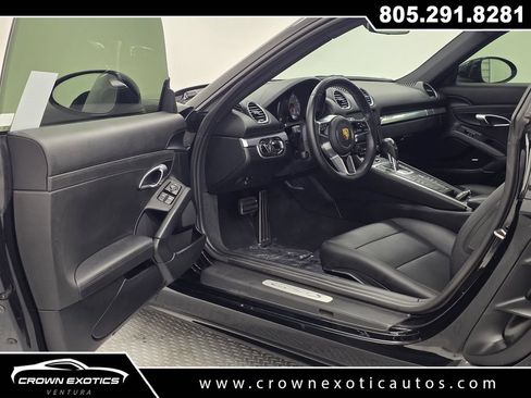 Used 2021 Porsche 718 Cayman S w/ Premium Package RWD image 20